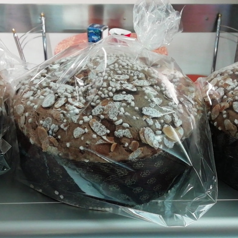 ARTISAN ALMOND PANETTONE