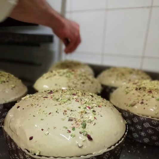 ARTISAN PISTACHIO PANETTONE