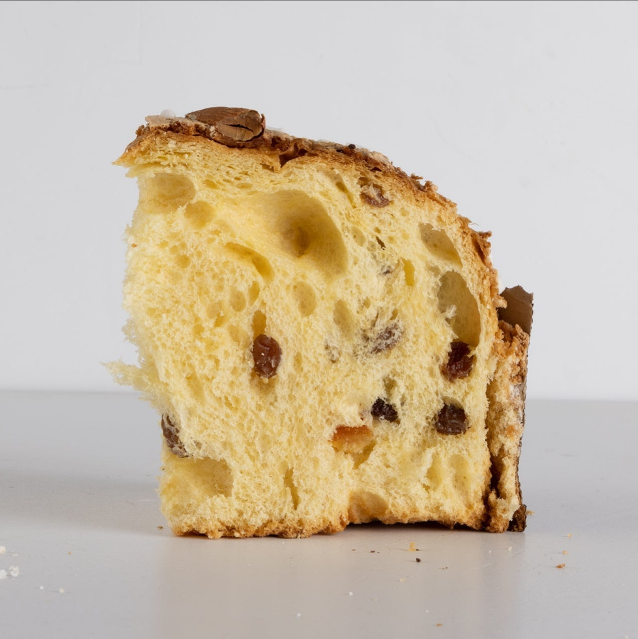 ARTISAN ALMOND PANETTONE