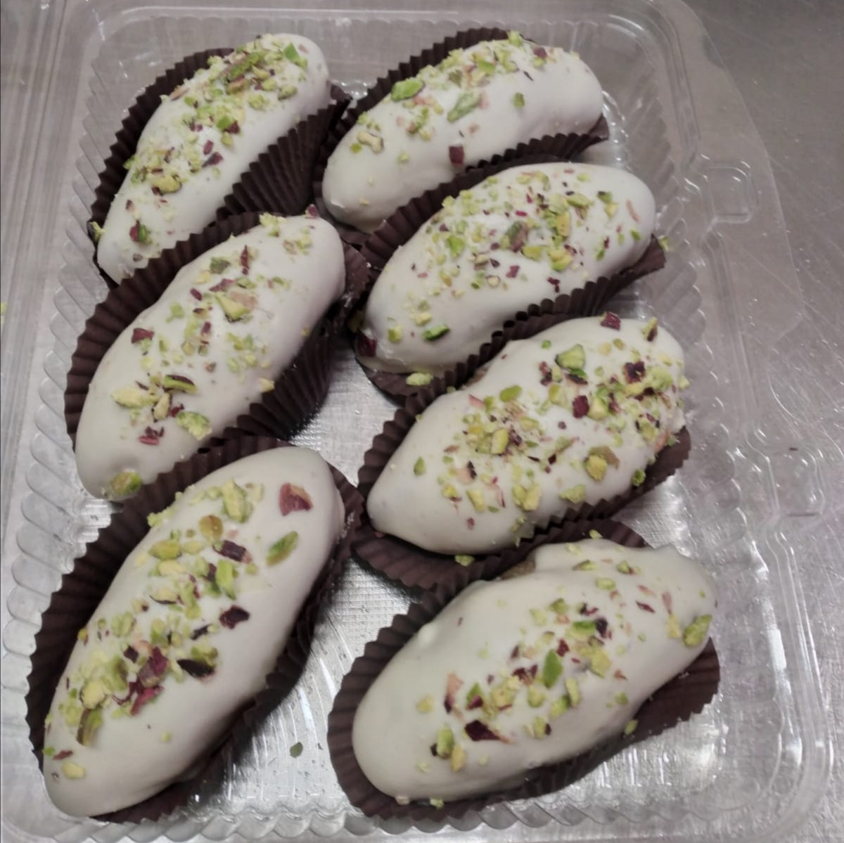Cucchitella_al_cioccolato_bianco_Cucchitelle_siciliane_Dolce_tipico_di_Sciacca(AG)_Specialità_siciliana_BarNuovoFiore_di_Sciacca_Pasticceria_siciliana_Cucchitellasciaccashop.com